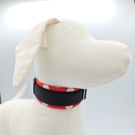 Halsband schwarz & rot mit weißen Punkten